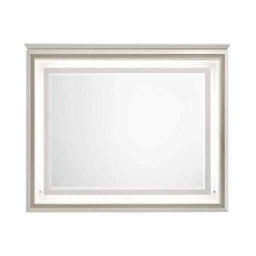 Audra Mirror