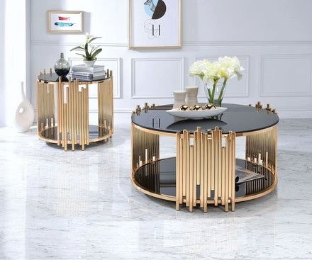 Mesa auxiliar Tanquin de Acme Furniture en oro/negro 84492