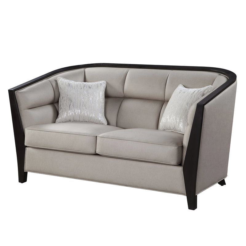 Loveseat w/2 Pillows