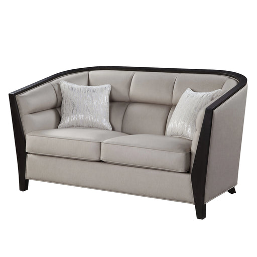 Loveseat w/2 Pillows
