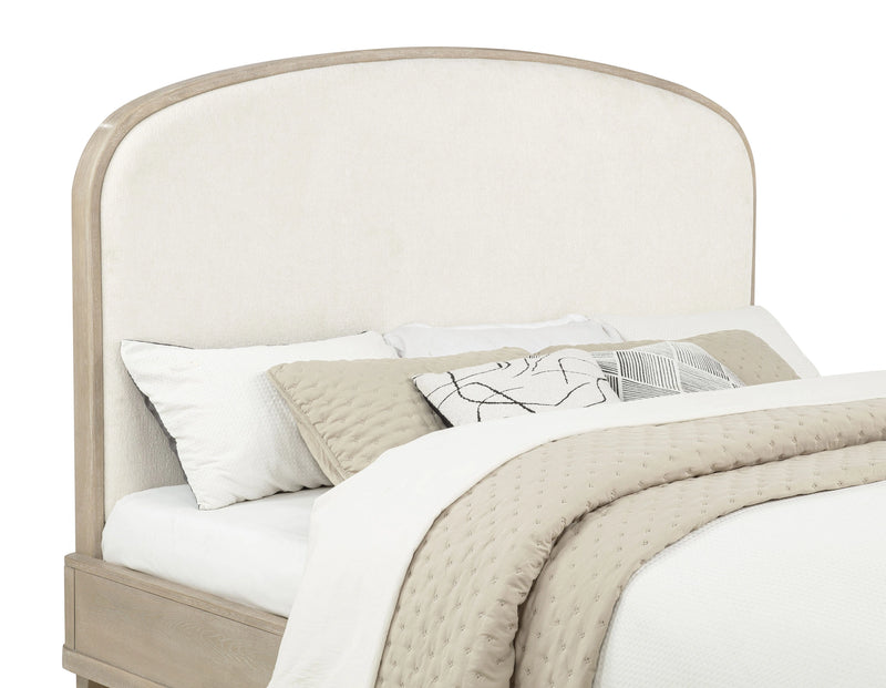 Lucaire Queen Bed