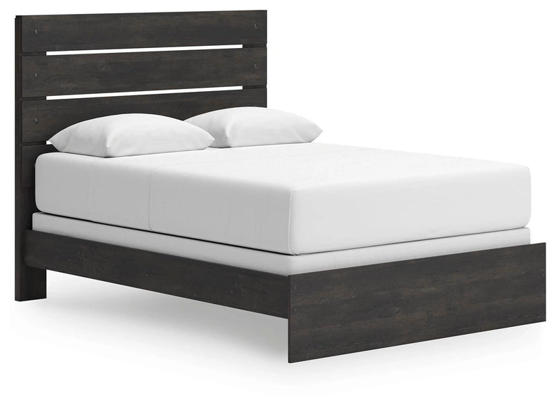 Cama Hollivern