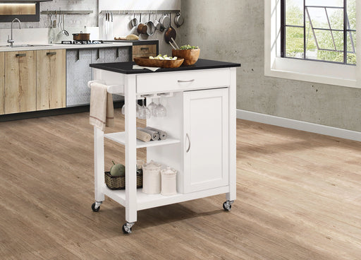عربة مطبخ أوتاوا بالأبيض والأسود