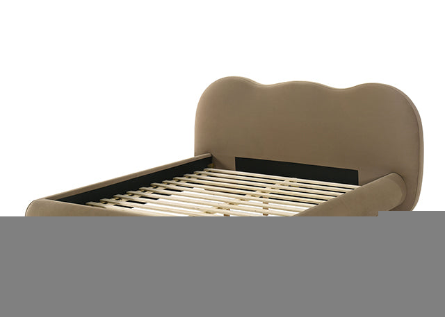 Finamore E.King Bed